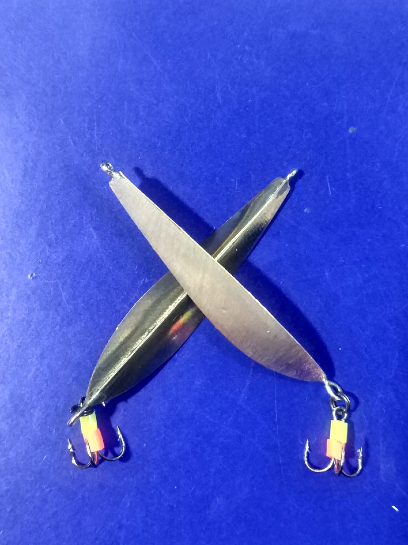 Блесна Гурьевский КМ Маропедка  90 серебро